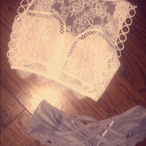 NWT lace and mesh bralette🔥🔥